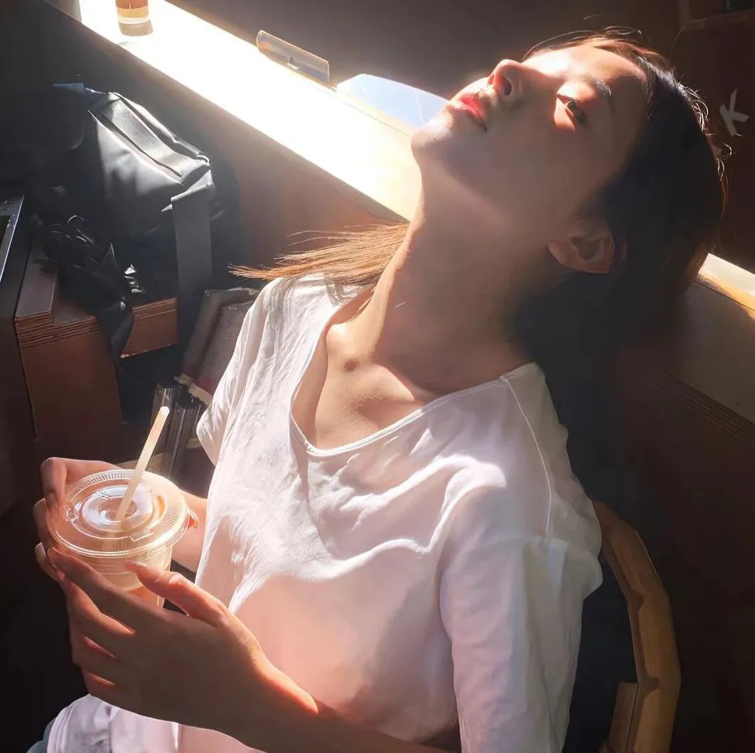 异人旅馆